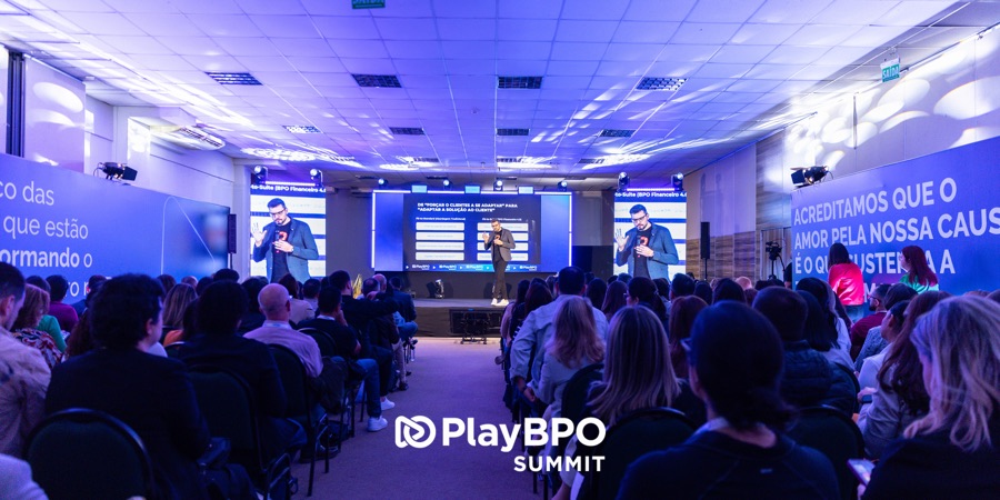 Registro oficial da plenária do PlayBPO Summit 2025